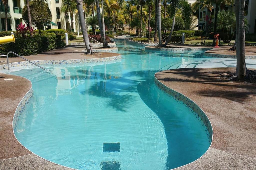 Slice of Paradise at Aquatika - Ferienwohnung