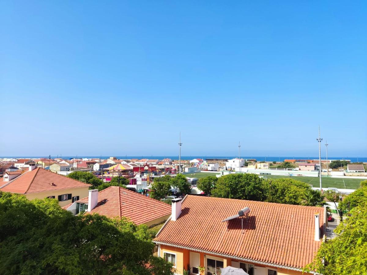 Caparica Apartment near beach - Bed and Breakfast