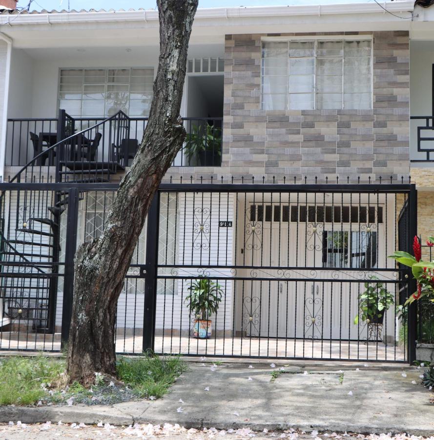 Apartaestudio moderno en Cali 1 - B&B