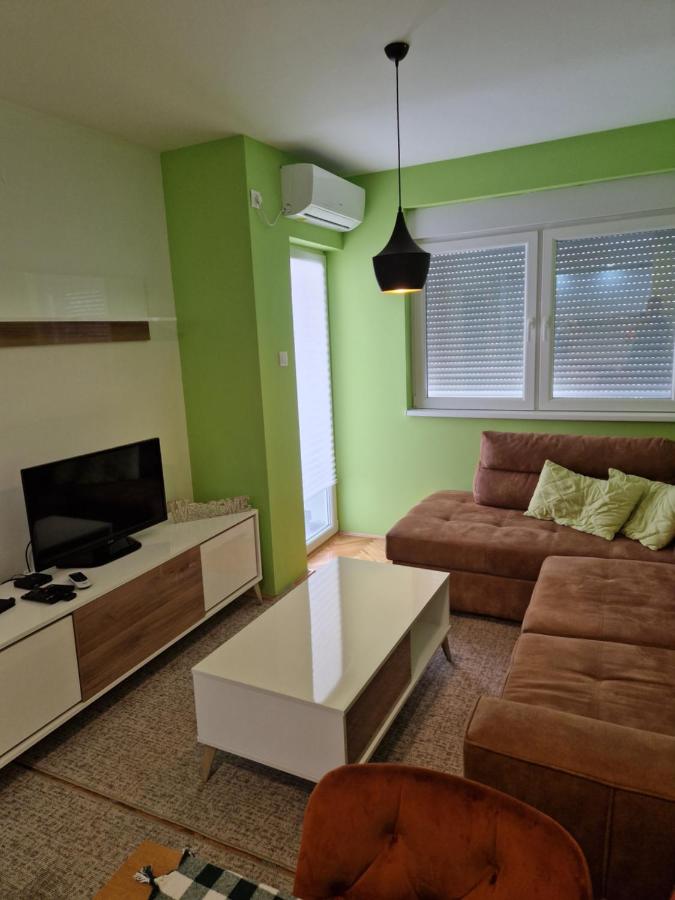 Kristal - B&B Niš
