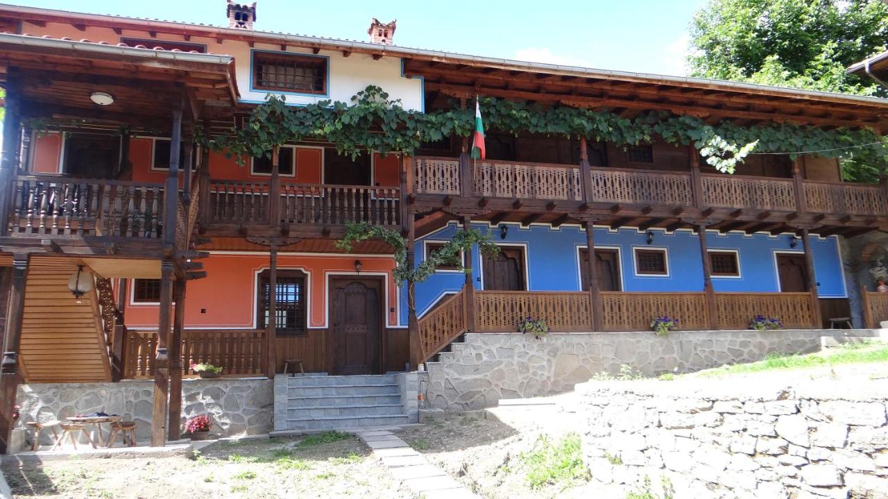 B&B Koprivshtitsa - Недкова къща - Bed and Breakfast Koprivshtitsa