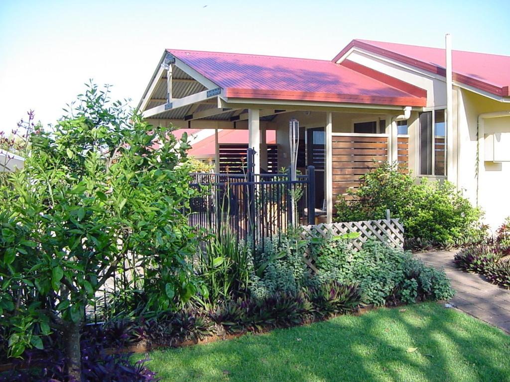 Tropical Coast Retreat - Pet Friendly - Adult only - Chambres d’hôtes