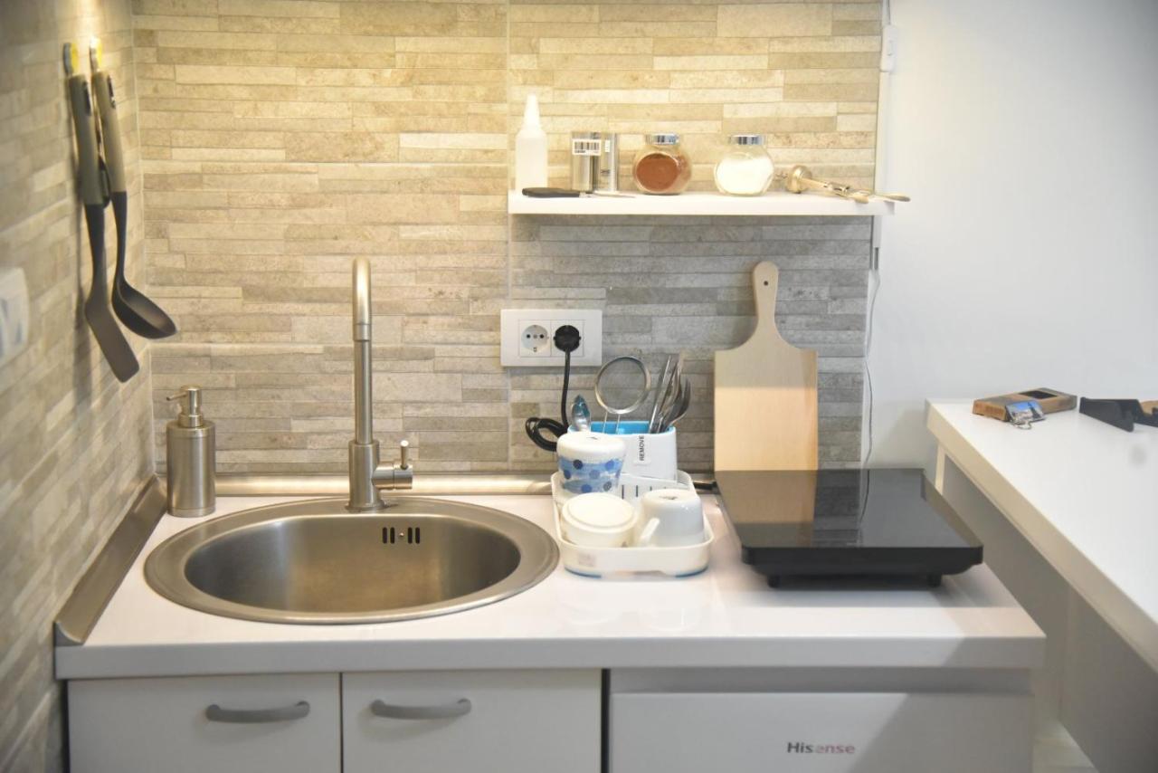 Dekart 2 Apartment - Bed and Breakfast Niš