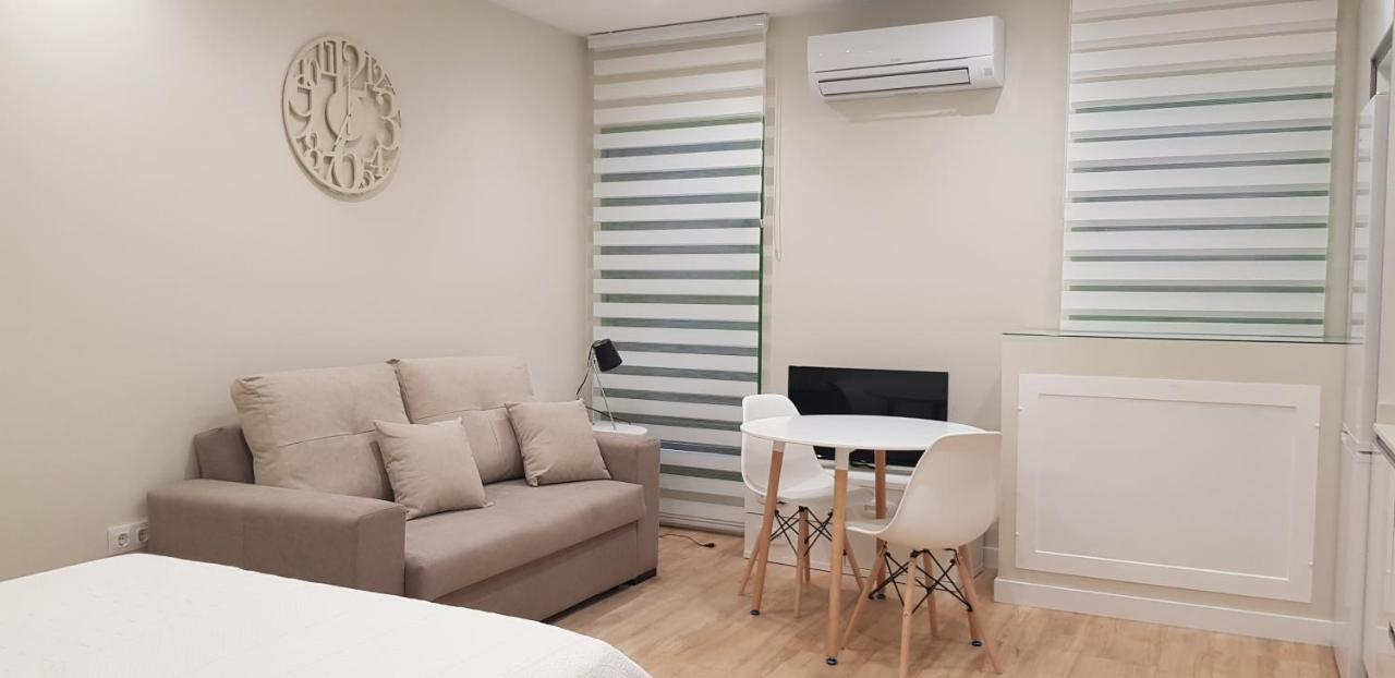 Apartamentos Ilustración - Ferienwohnung Albacete