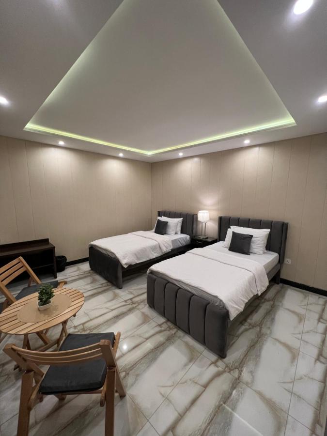 Camera Deluxe Matrimoniale/Doppia con Letti Singoli