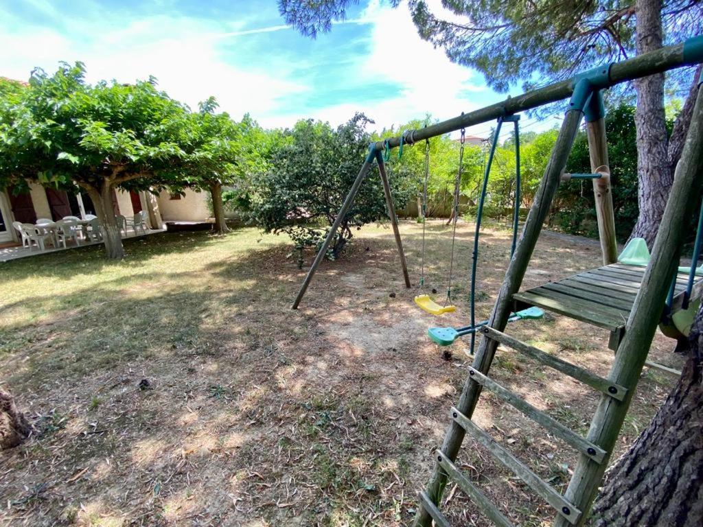Belle et grande villa pour des séjours en famille et entre amis - Chambres d'hôtes Cruscades