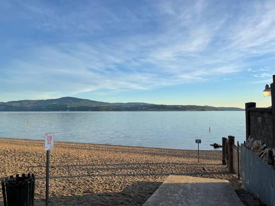 Gorgeous Downtown Bungalow - B&B Coeur d'Alene