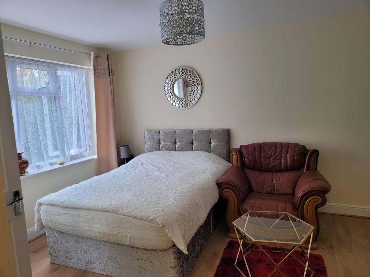 B&B Reading - Lovely Studio in Town Centre - Bed and Breakfast Reading