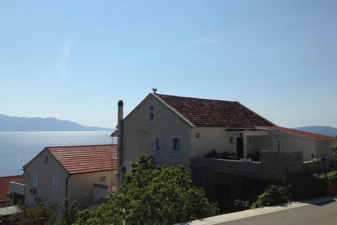 B&B Podaca - Apartments by the sea Brist, Makarska - 15443 - Bed and Breakfast Podaca