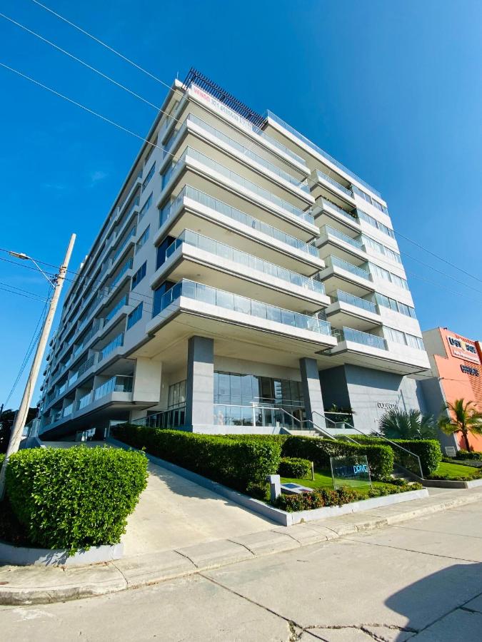 Artsy Oceanview Condo W Incredible Rooftop Pool - B&B Cartagena de Indias