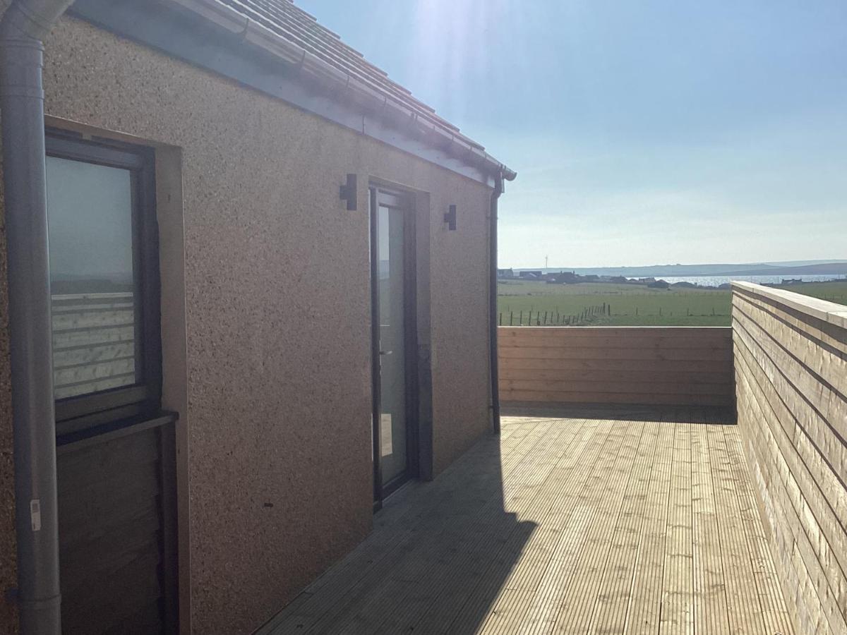 B&B Saint Mary's - Loanside Lodge, Self-Catering, Holm, Orkney. - Bed and Breakfast Saint Mary's