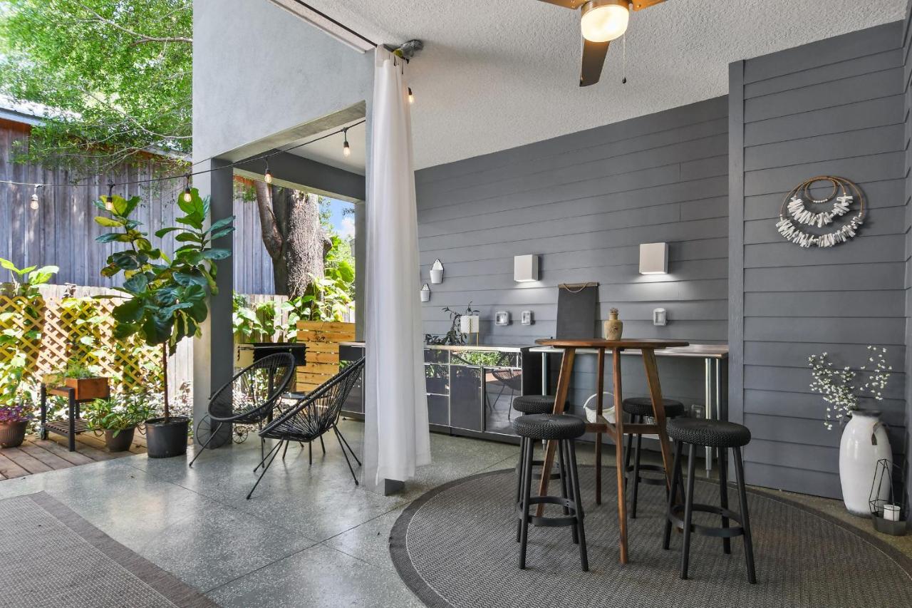 Best Location Pet Friendly Fenced Yard - Chambres d’hôtes