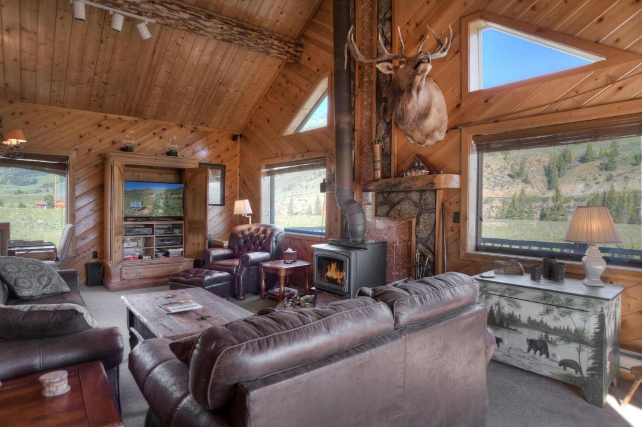 Bristol Head Acres Rustic Cabin - Ferienwohnung