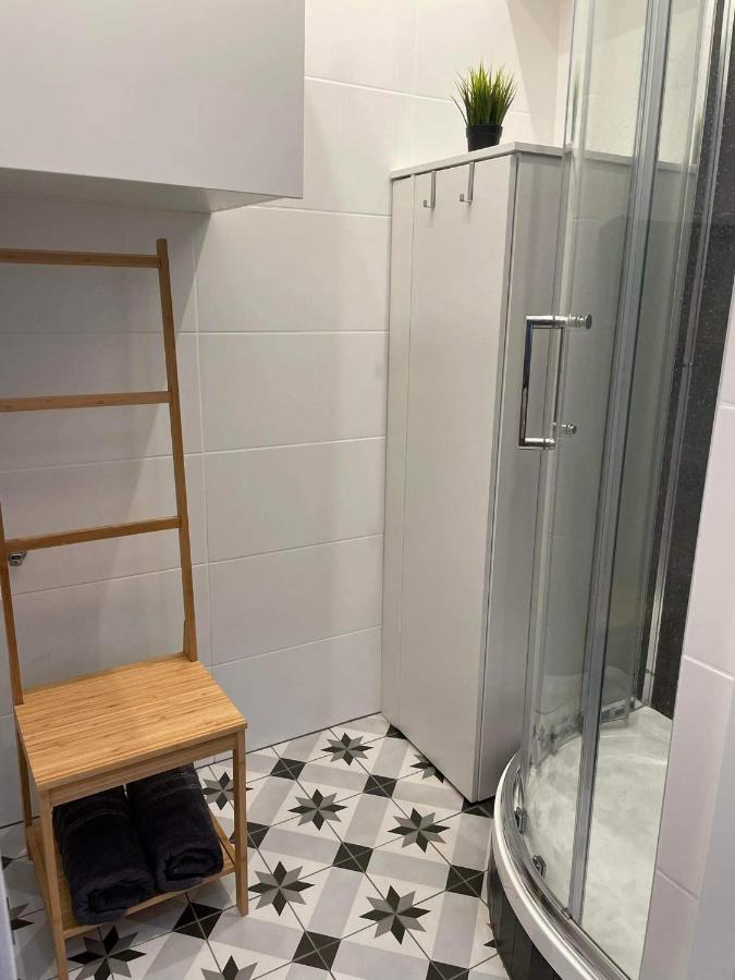 LivraApartament IV - B&B