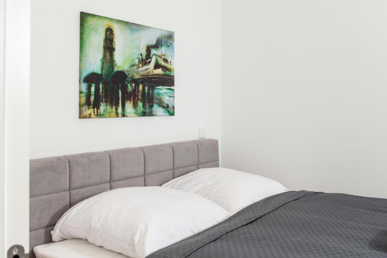 Standard Apartment