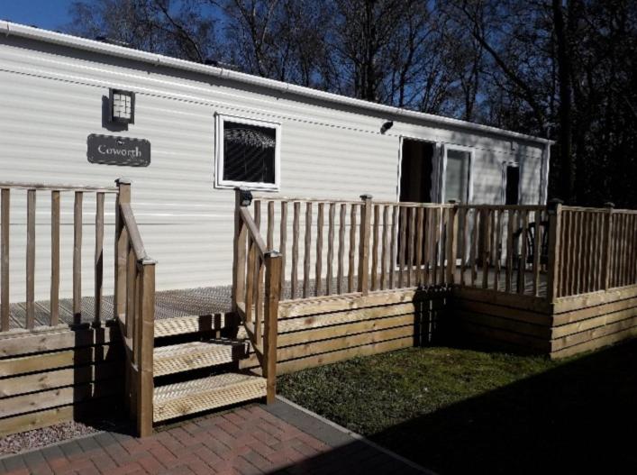 B&B Carlisle - Camelot Holiday Park, Longtown, Tranquility 21 Coworth - Bed and Breakfast Carlisle