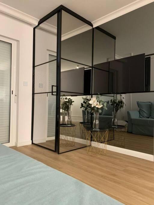 Appartamento con 2 Camere da Letto