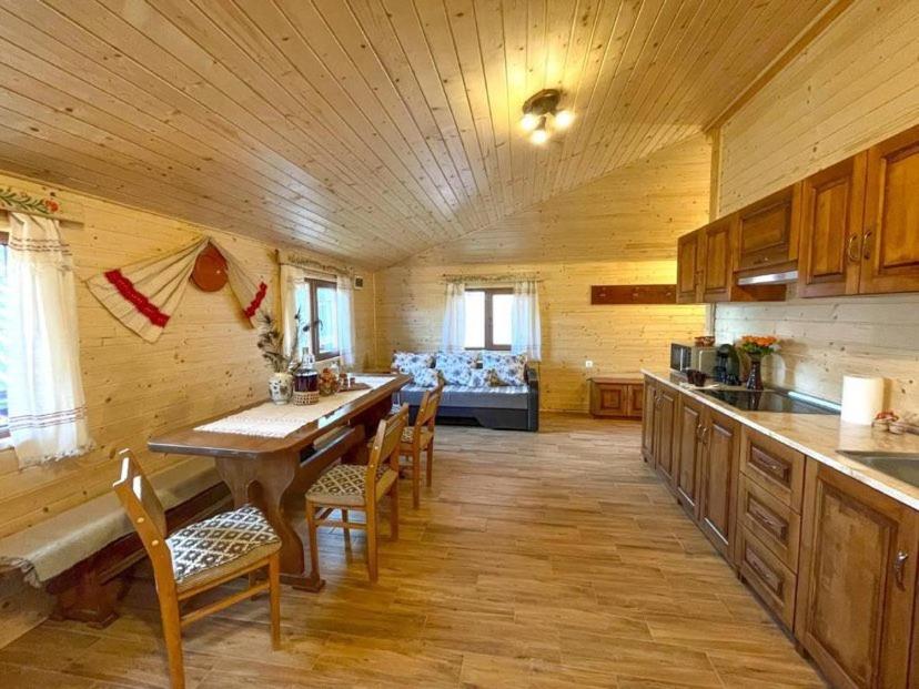 Varság Gyöngye Vendégház - B&B Vărşag