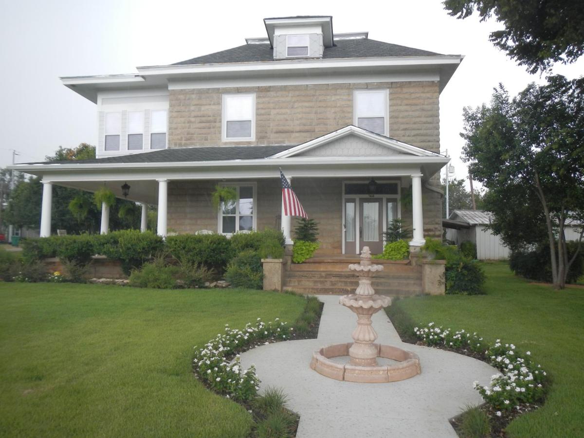 B&B Llano - Sandstone Street Bed and Breakfast - Bed and Breakfast Llano