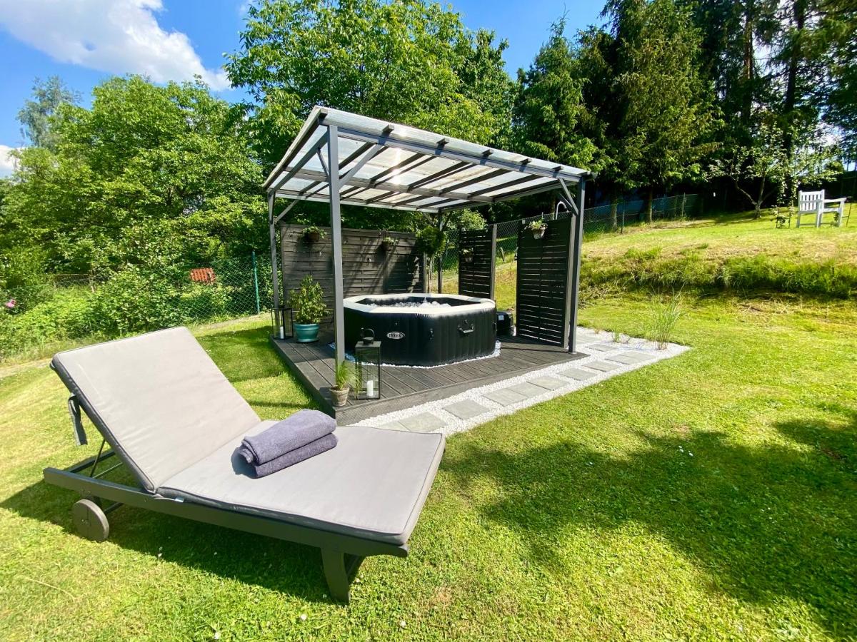 Betty's Place - Ferienwohnung Zabierzów