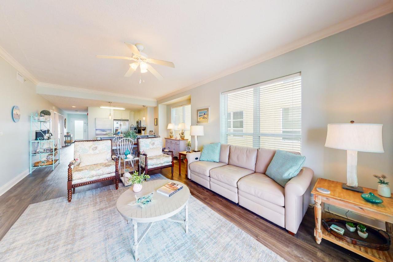 Brown Eyed Girl - B&B Mexico Beach