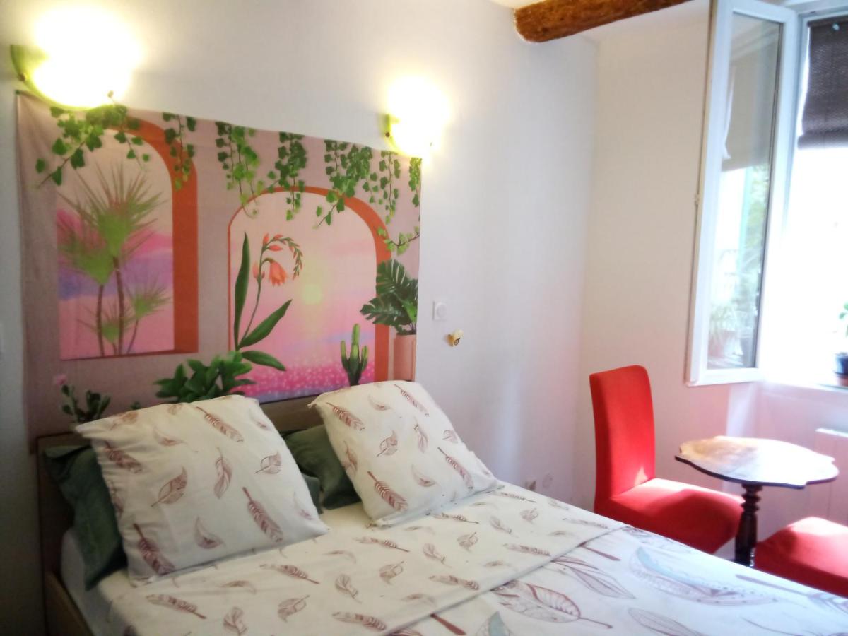 B&B Signes - Les Abeilles - Bed and Breakfast Signes