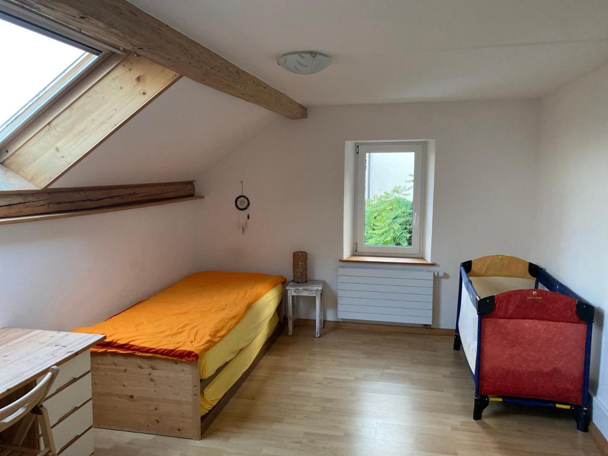 A la Maladière - B&B Neuchâtel