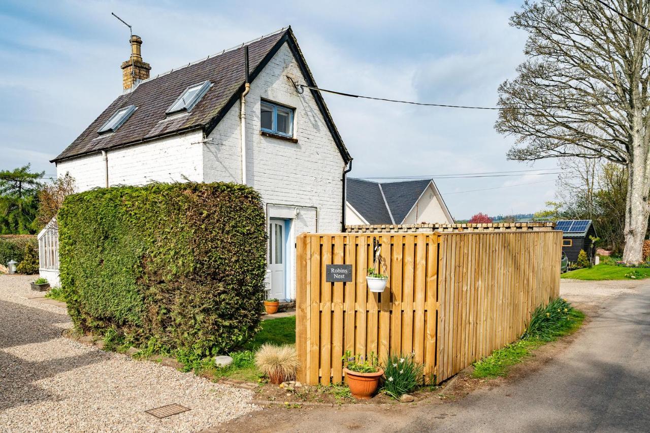 Robins Nest Cottage - Ferienwohnung Blairgowrie