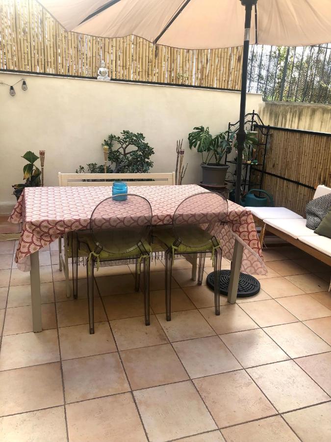 Appartement zen avec patio et climatisation, en centre-ville - Ferienwohnung