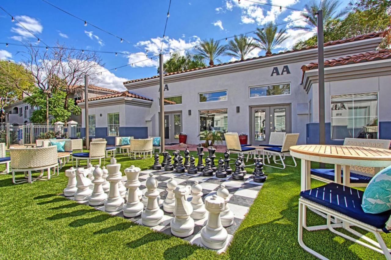 B&B Tempe - Luxury resort style condo Free Wi-fi and Parking - Bed and Breakfast Tempe