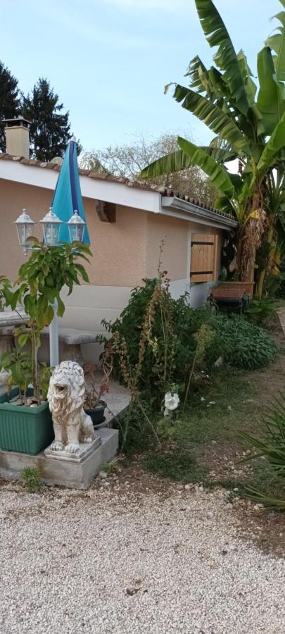 Logement TypeF2 meublé - Ferienwohnung Saint-Avit-Saint-Nazaire