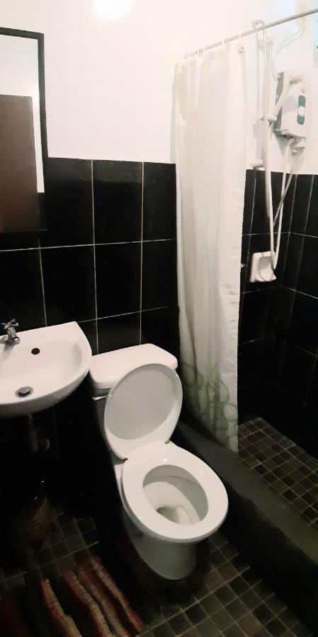 Habitación Familiar con baño privado