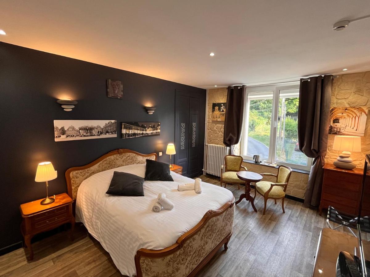 Camera Matrimoniale con Bagno Privato