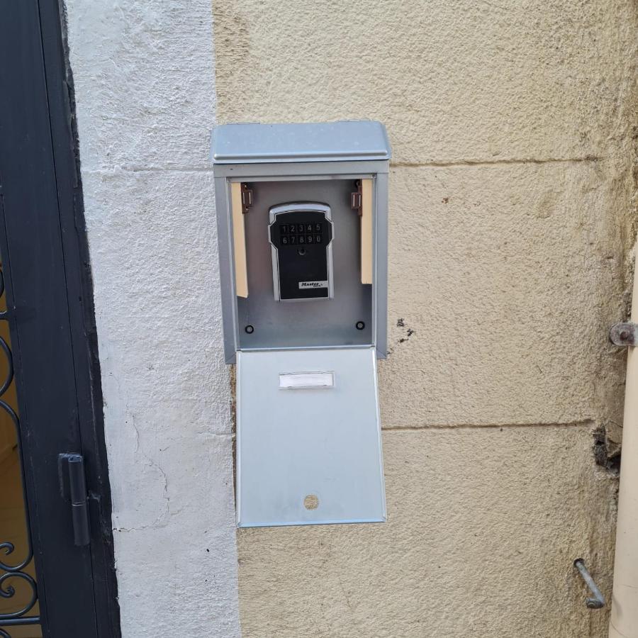 Sète, T2 cosy et atypique, Jardin Château d'eau, centre ville - Ferienwohnung Sète