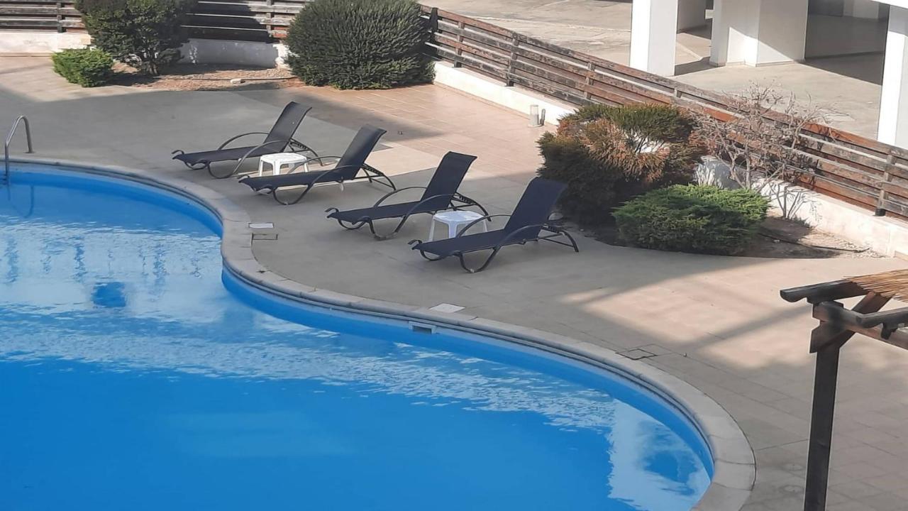 Apartamento con vistas a la piscina 