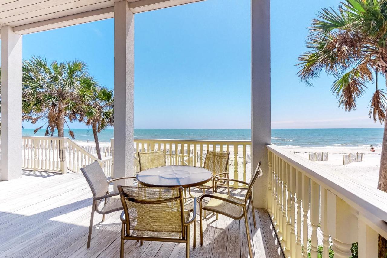 Pelican's Perch - B&B