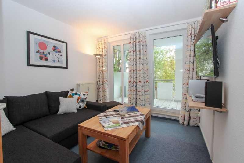 Apartment mit Balkon