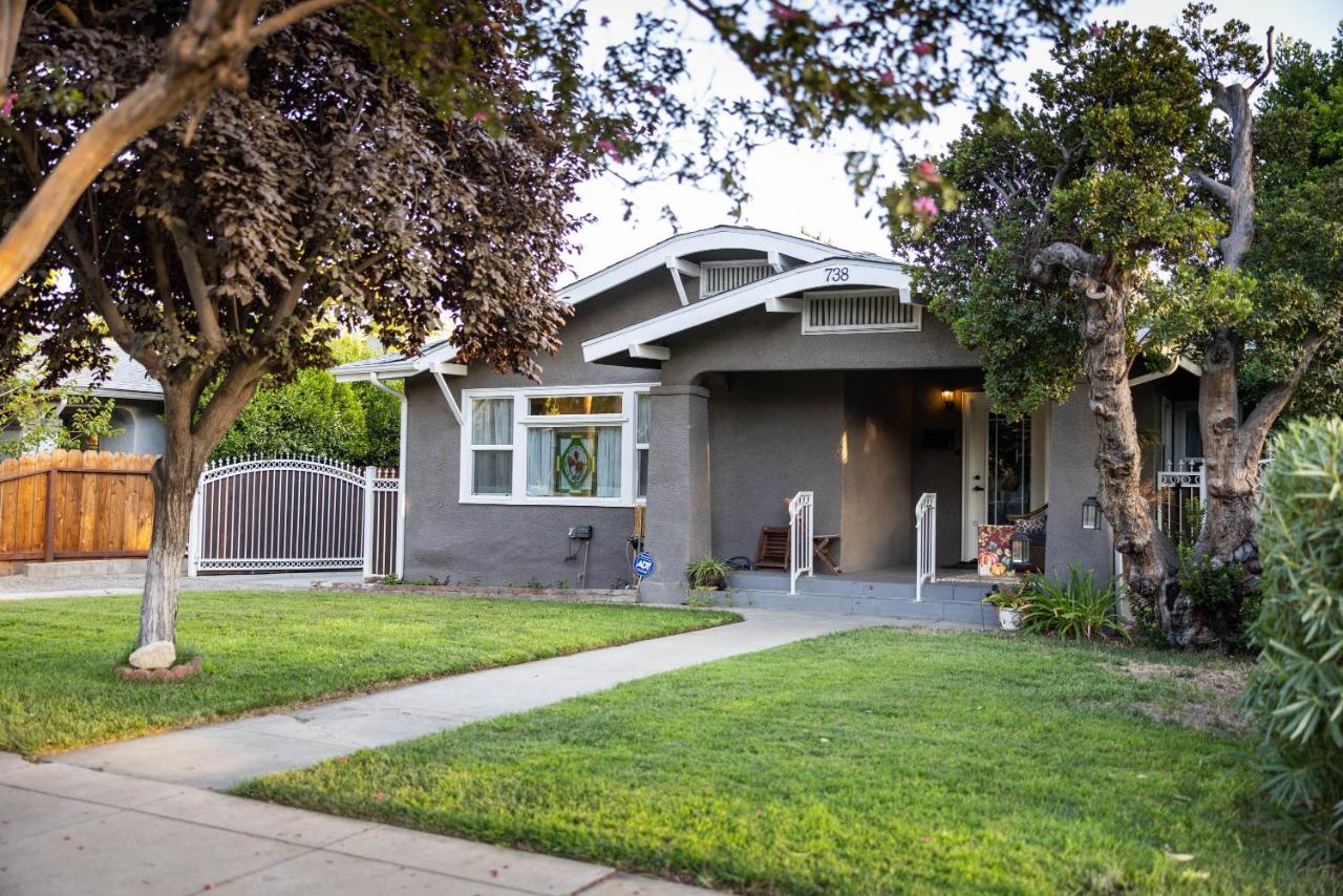 738 E Yale - B&B Fresno