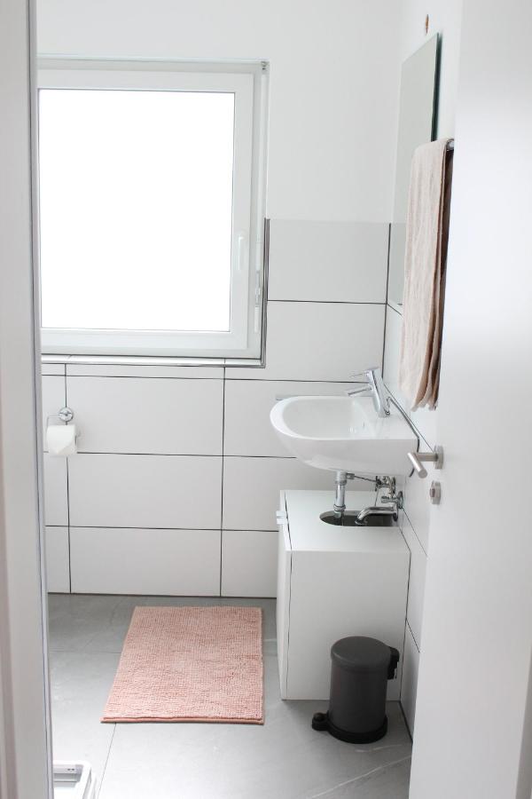 Rendel-Apartments by Bismarck Hostel Öhringen - Bed and Breakfast Öhringen