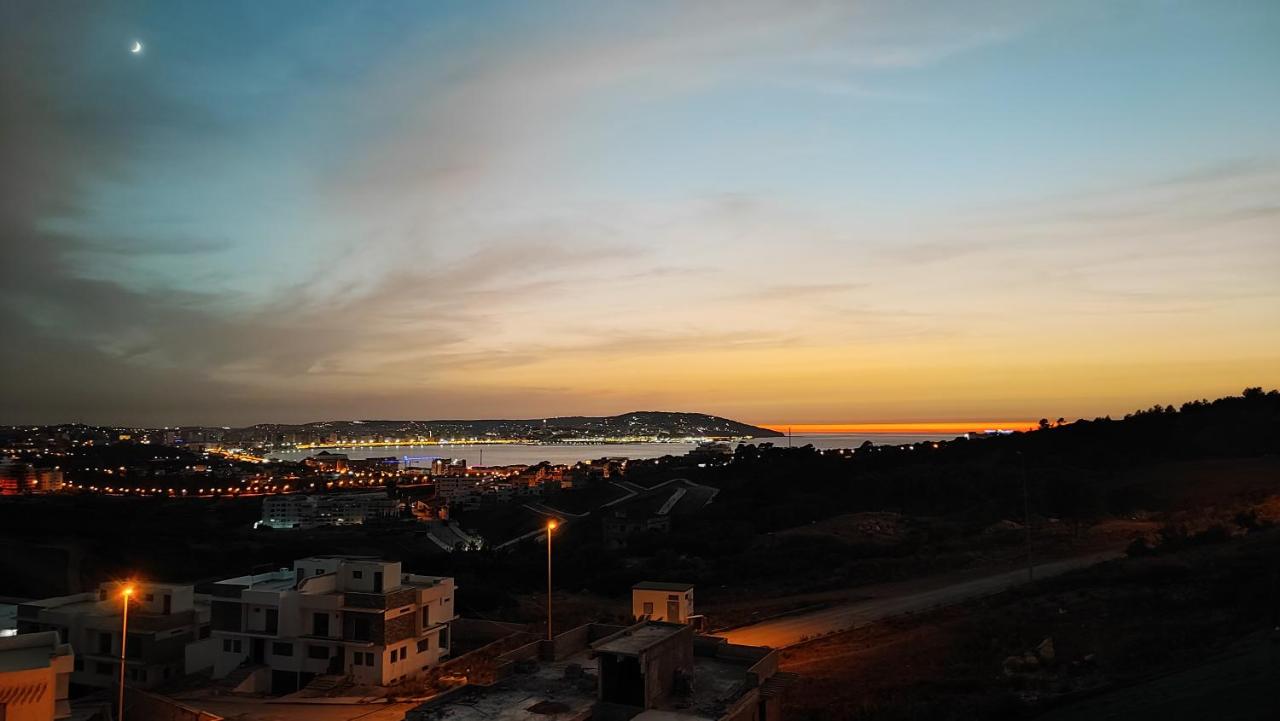 B&B Tanger - Apartment with a beautiful view on Tangier bay - Bed and Breakfast Tanger