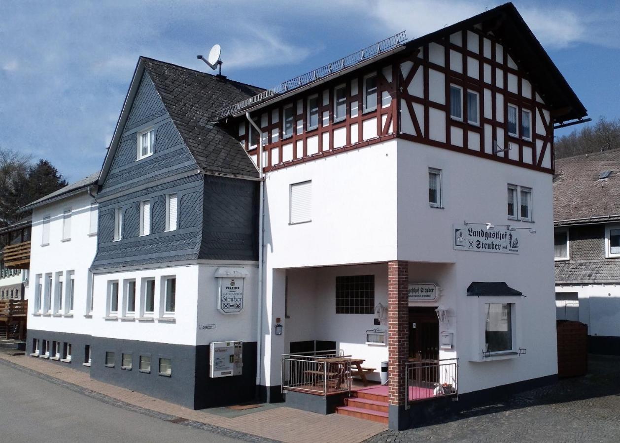 B&B Bromskirchen - Landgasthof Steuber - Bed and Breakfast Bromskirchen