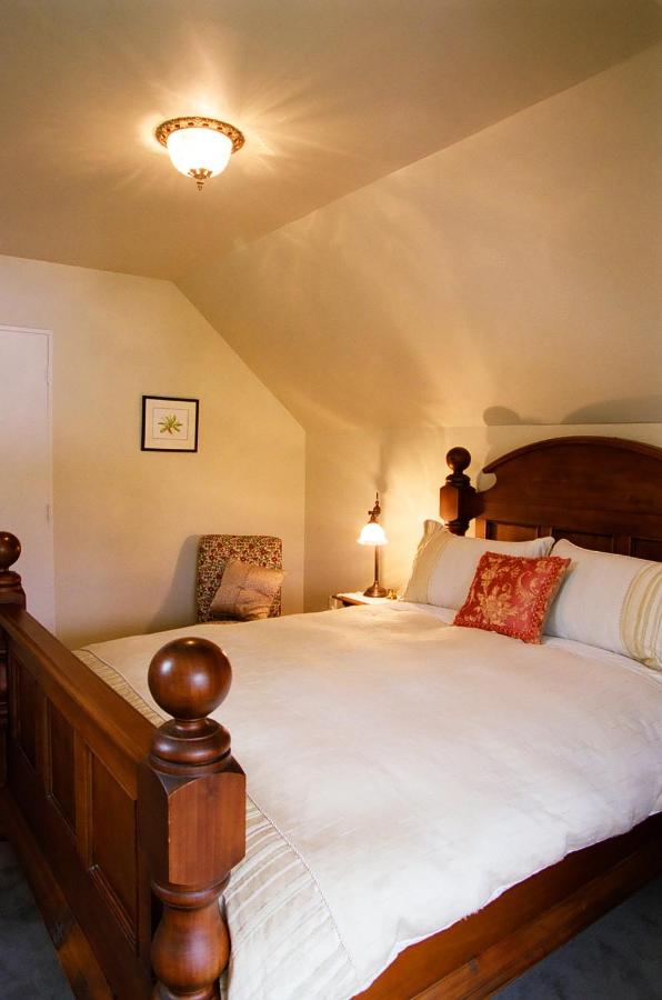 Deluxe Double Room with Shower