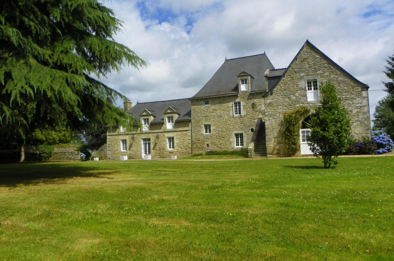 B&B Malansac - Manoir de Saint-Fiacre - Bed and Breakfast Malansac