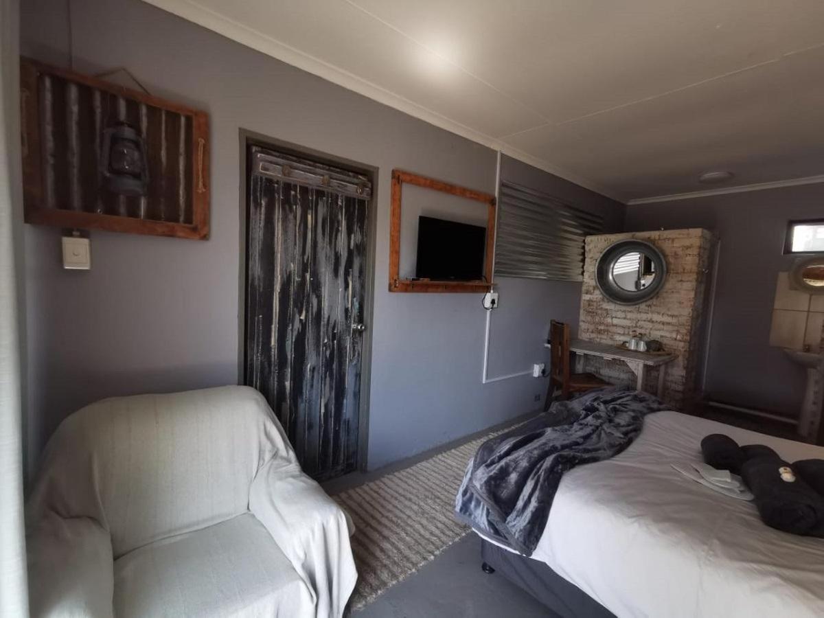 Classic Queen Room