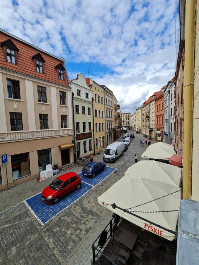 Apartament Szczytna Retro z klimatyzacją - B&B