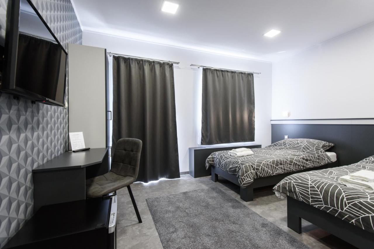 Standard Doppel-/Zweibettzimmer mit Balkon