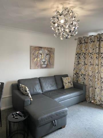 B&B Grays - Beautiful 2-bedroom in Grays close to Lakeside - Bed and Breakfast Grays