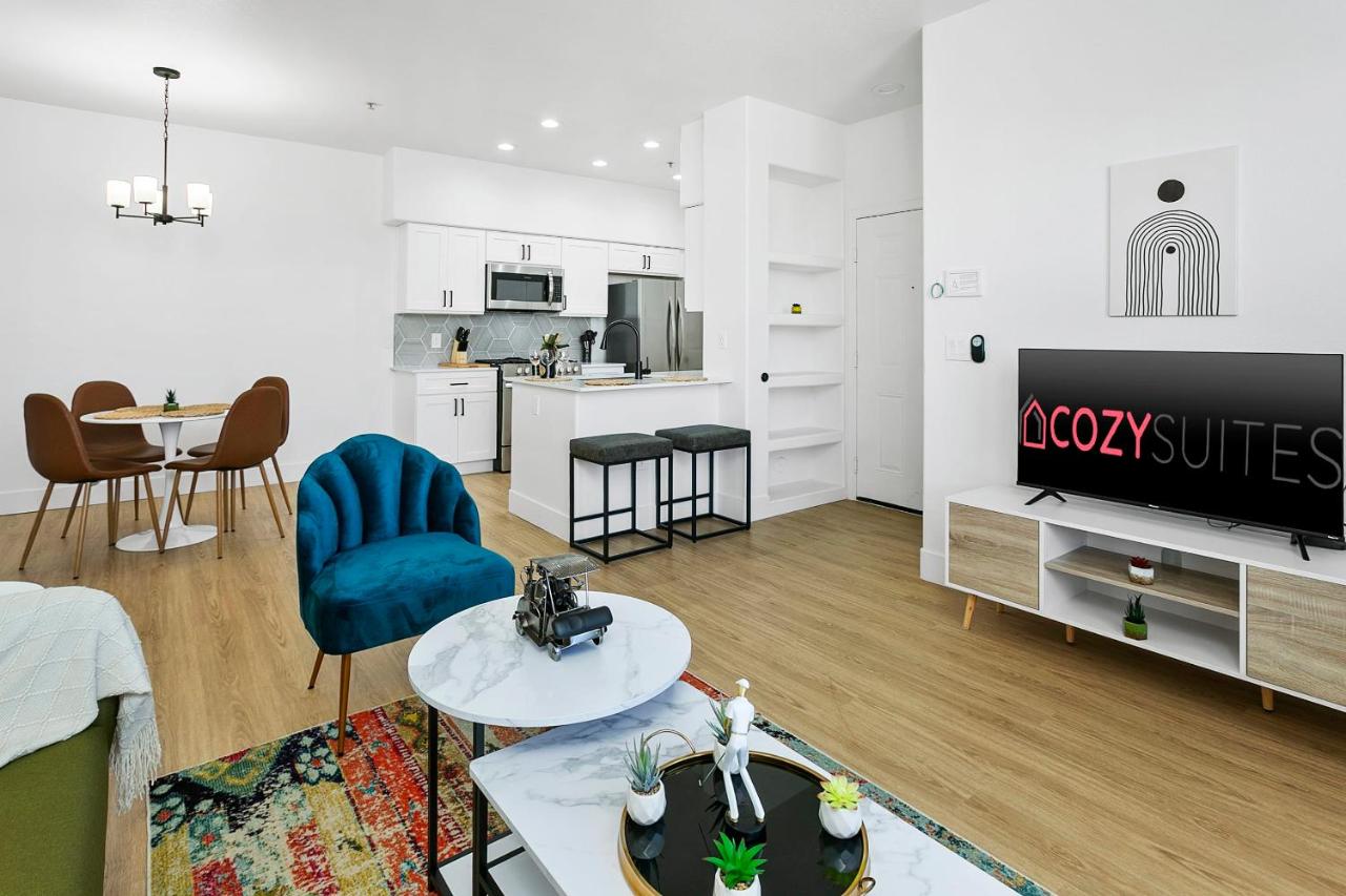 CozySuites Glendale by the stadium with pool 05 - Ferienwohnung