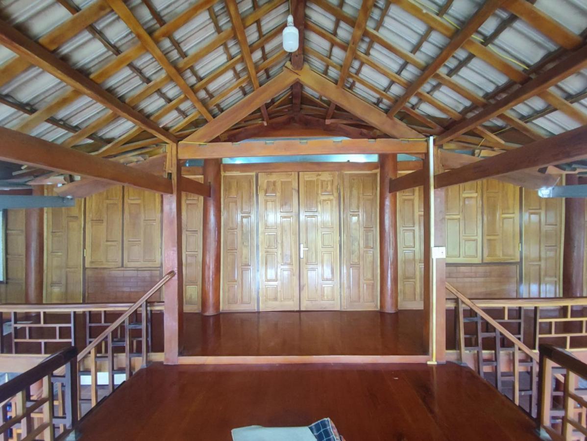 Mixed Dormitory Room