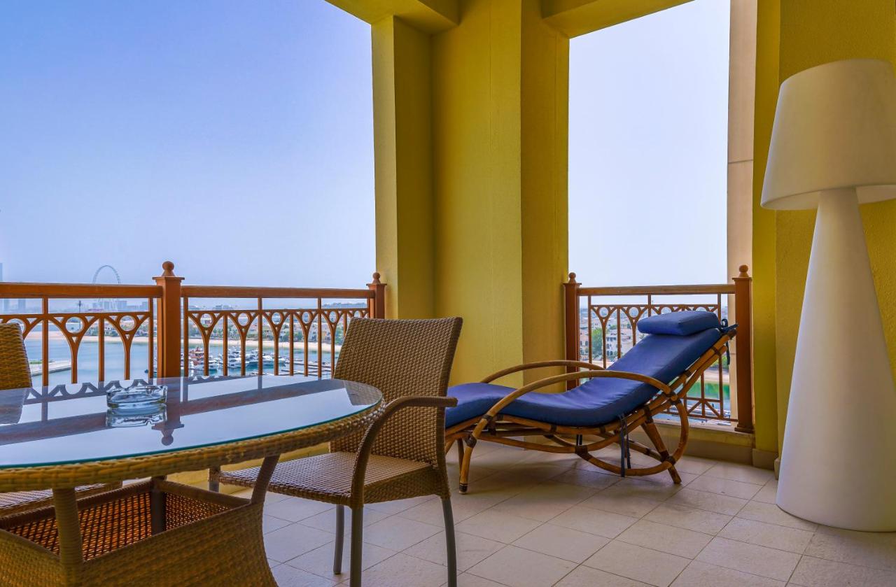 Maison Privee - Modern and Airy 2BR in Palm Jumeirah - B&B